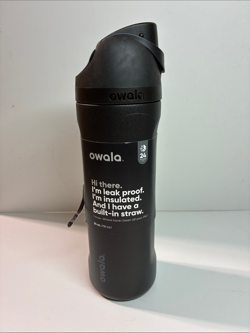 24 oz Owala FreeSip with Straw NEW